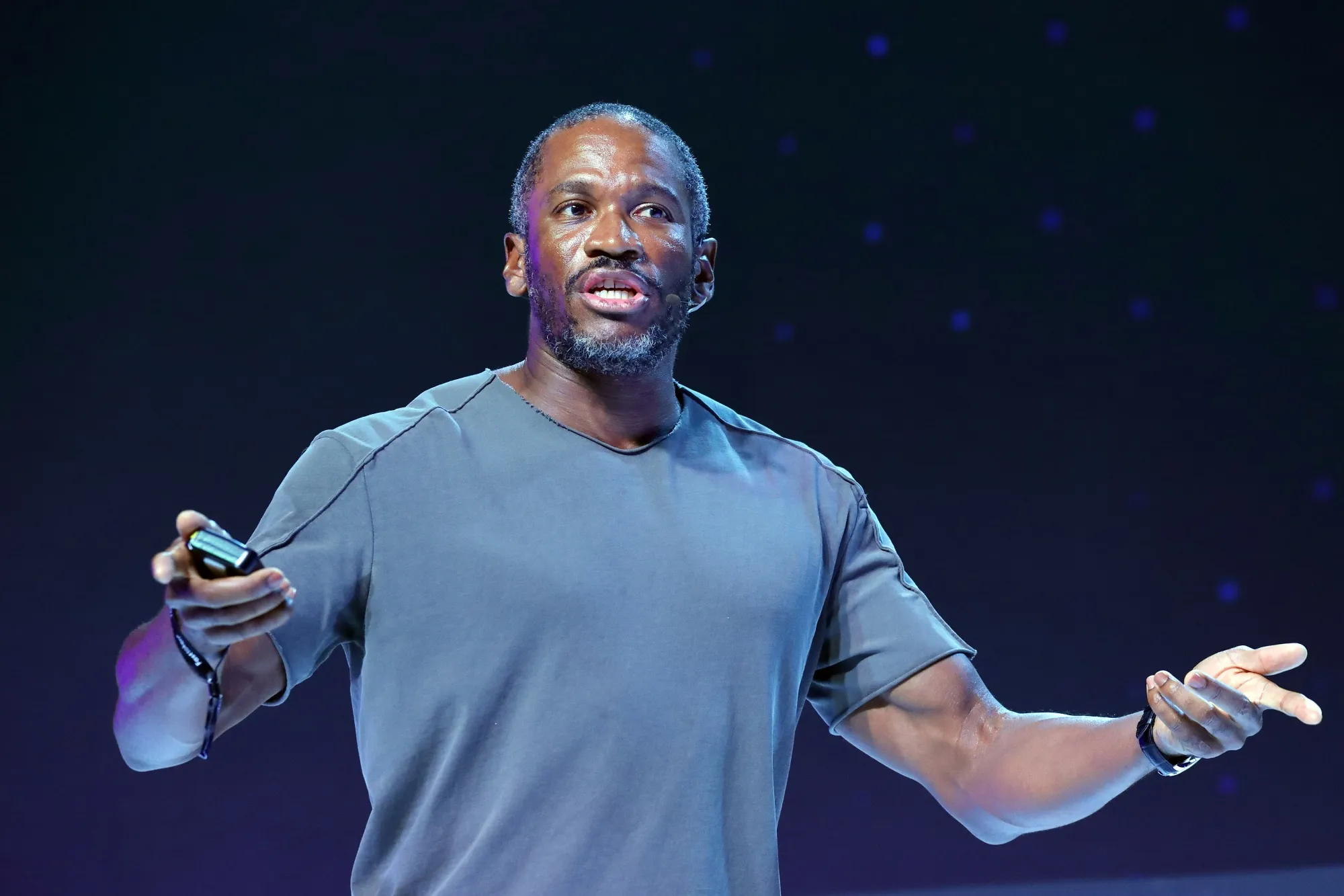 Arthur Hayes Thinks the AI Bubble Could Actually Be Good News for Bitcoin